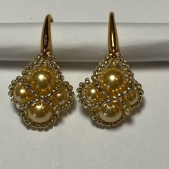 SJC Gold Plated Swarovski Crystal Pearl Earrings - Picture 7 of 8